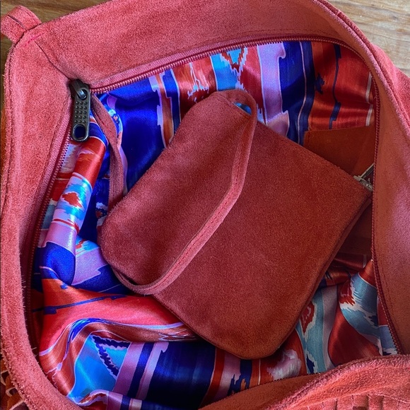 🇦🇷 Rhapsodia suede fringe shoulder bag with adjustable strap - Picture 7 of 9